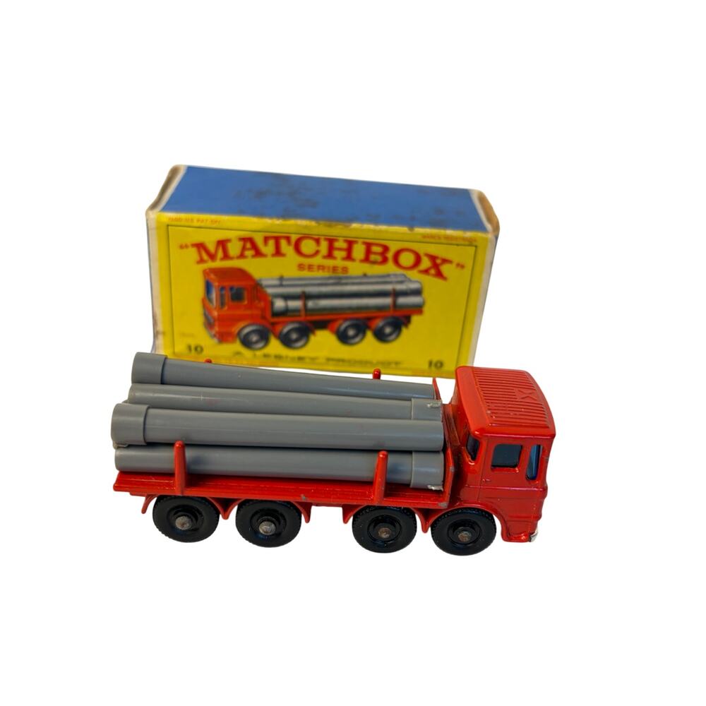 VTG Lesney Matchbox #10 Pipe Truck with original box, loose pipes included 1960s
